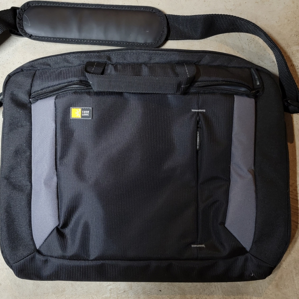Case Logic 15" Laptop Bag
